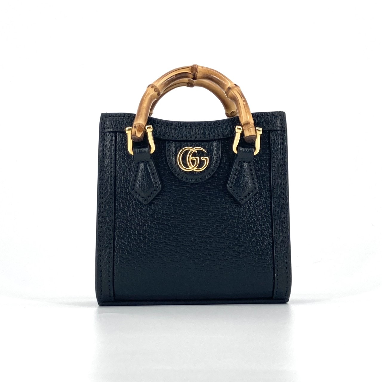 GUCCI(グッチ) ダイアナ ナノ バンブーハンドル レザー 2WAY ゴールド金具 760251 ハンドバッグ ブラック×ゴールド