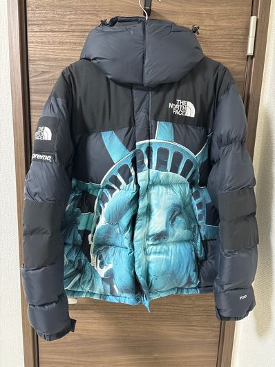 Supreme x The North Face Statue of Liberty Baltoro Jacket "Black"