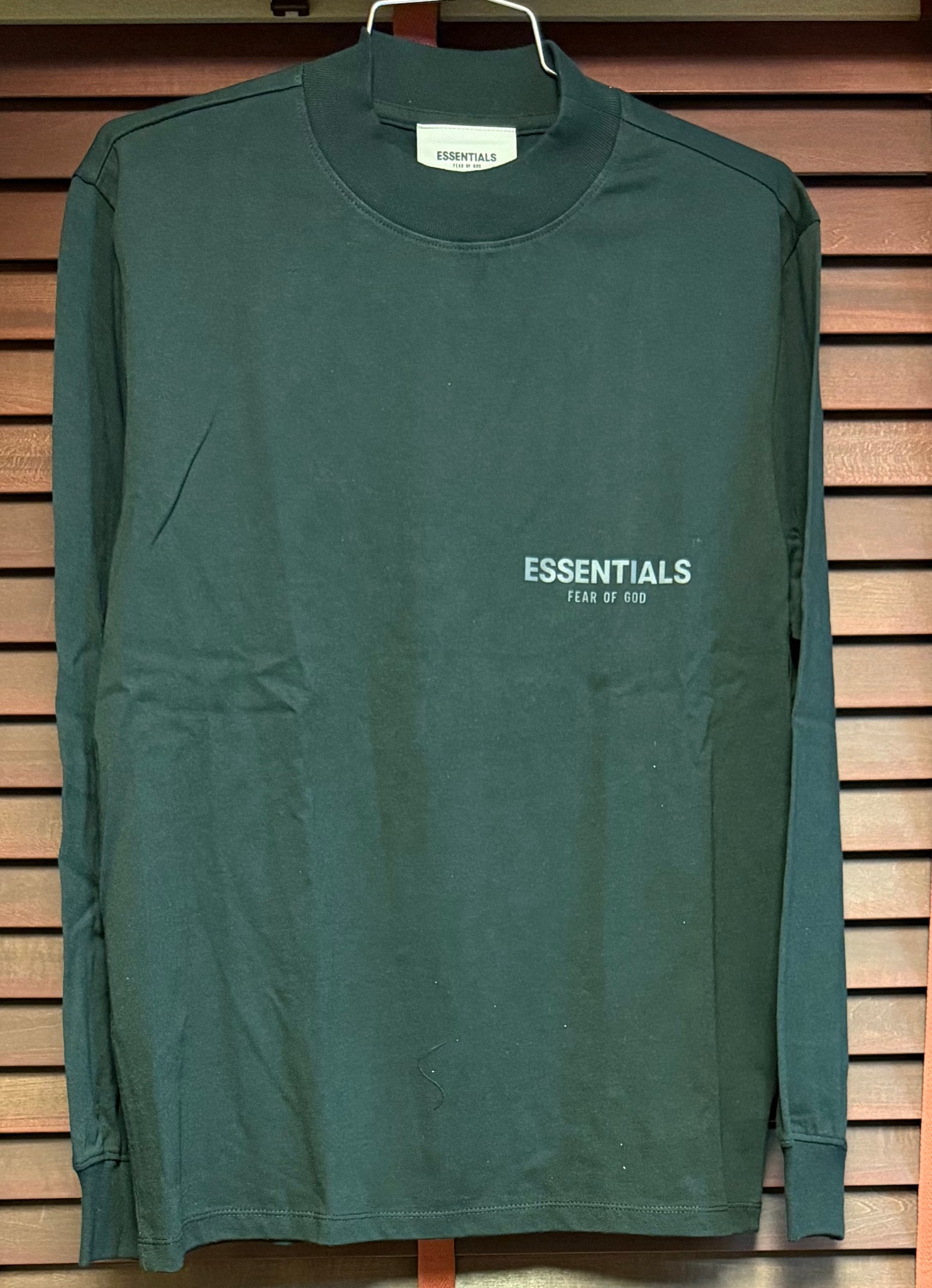 FEAR OF GOD ESSENTIALS LS TEE "Stretch Limo"