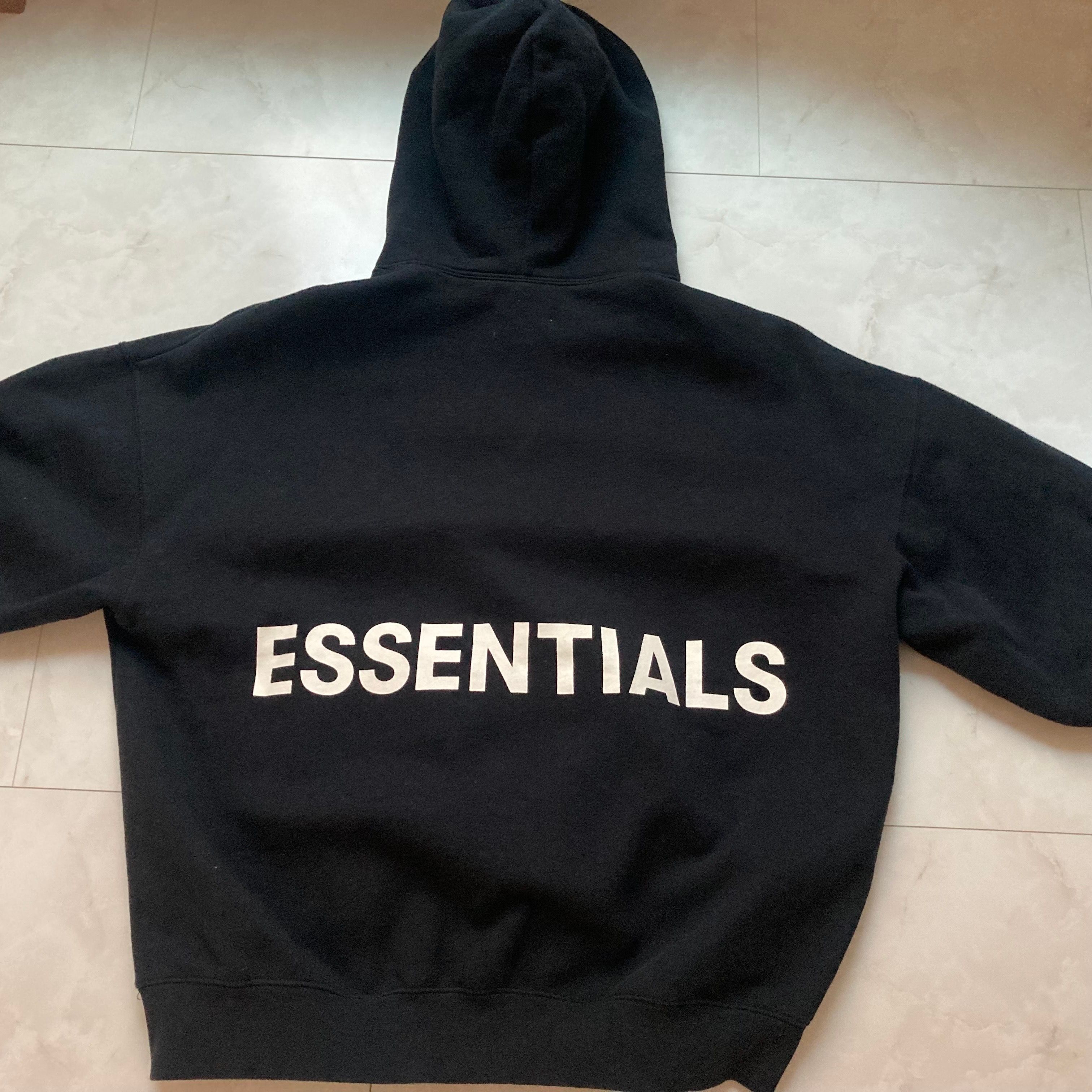 essentials エッセンシャルズ パーカー ブラック
