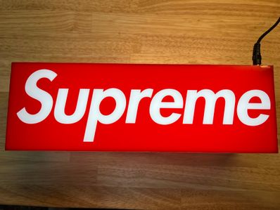 Supreme Box Logo Lamp Supreme Box Logo Lamp