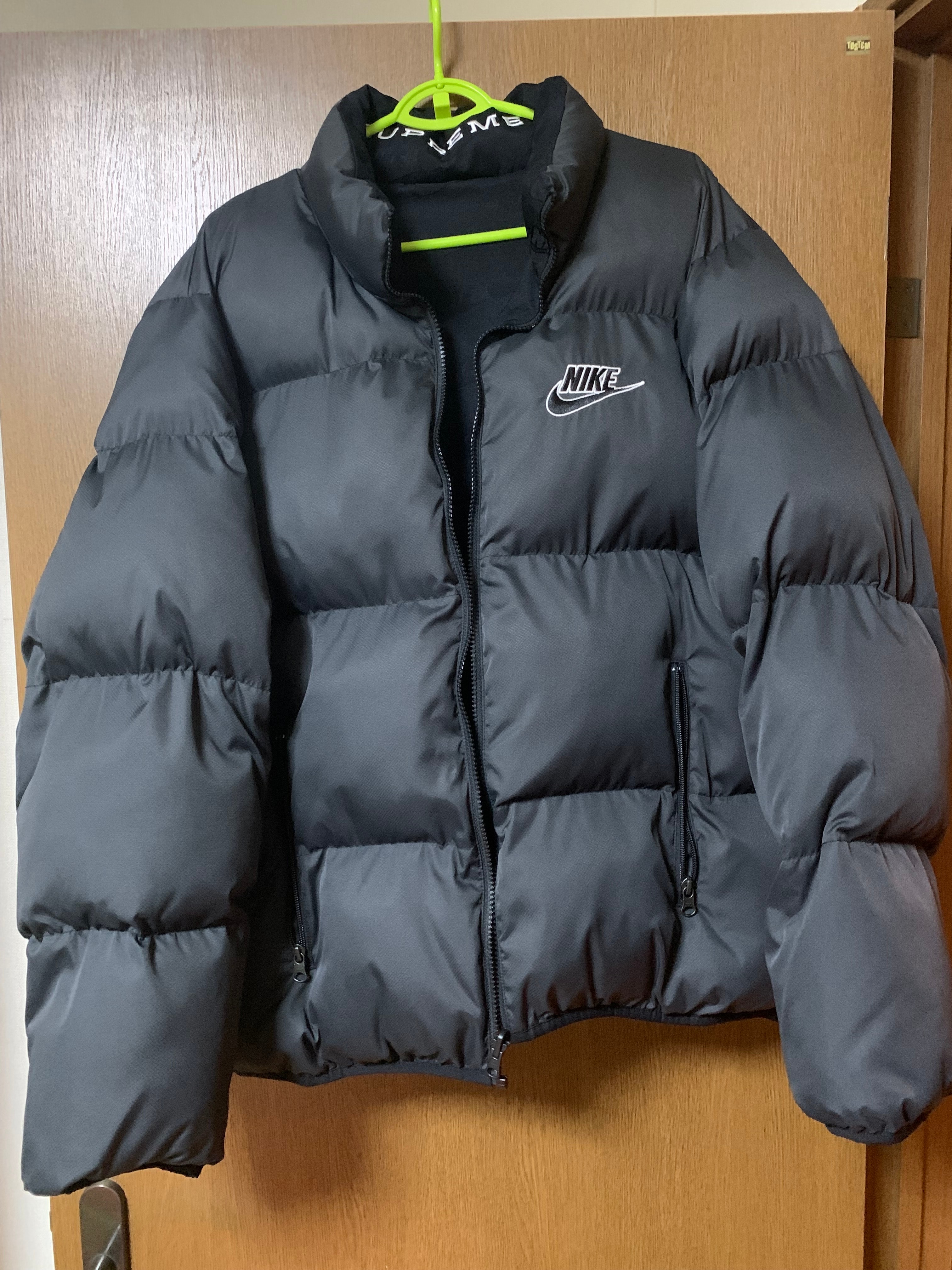 Supreme / Nike® Reversible Puffy Jacket "Black"