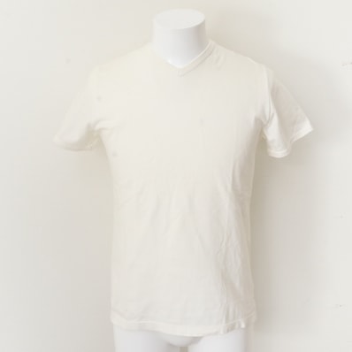 ■美品 プラダ Vネック カットソー トップス半袖Tシャツ