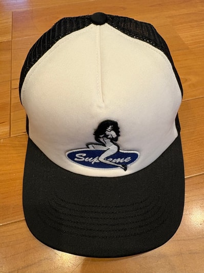 Supreme Pin Up Mesh Back 5-Panel "Black"