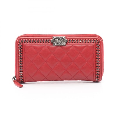 シャネル CHANEL ボーイシャネル アンティークシルバー金具 ラウンド長財布 財布 レザー レディース レッド系 【中古】