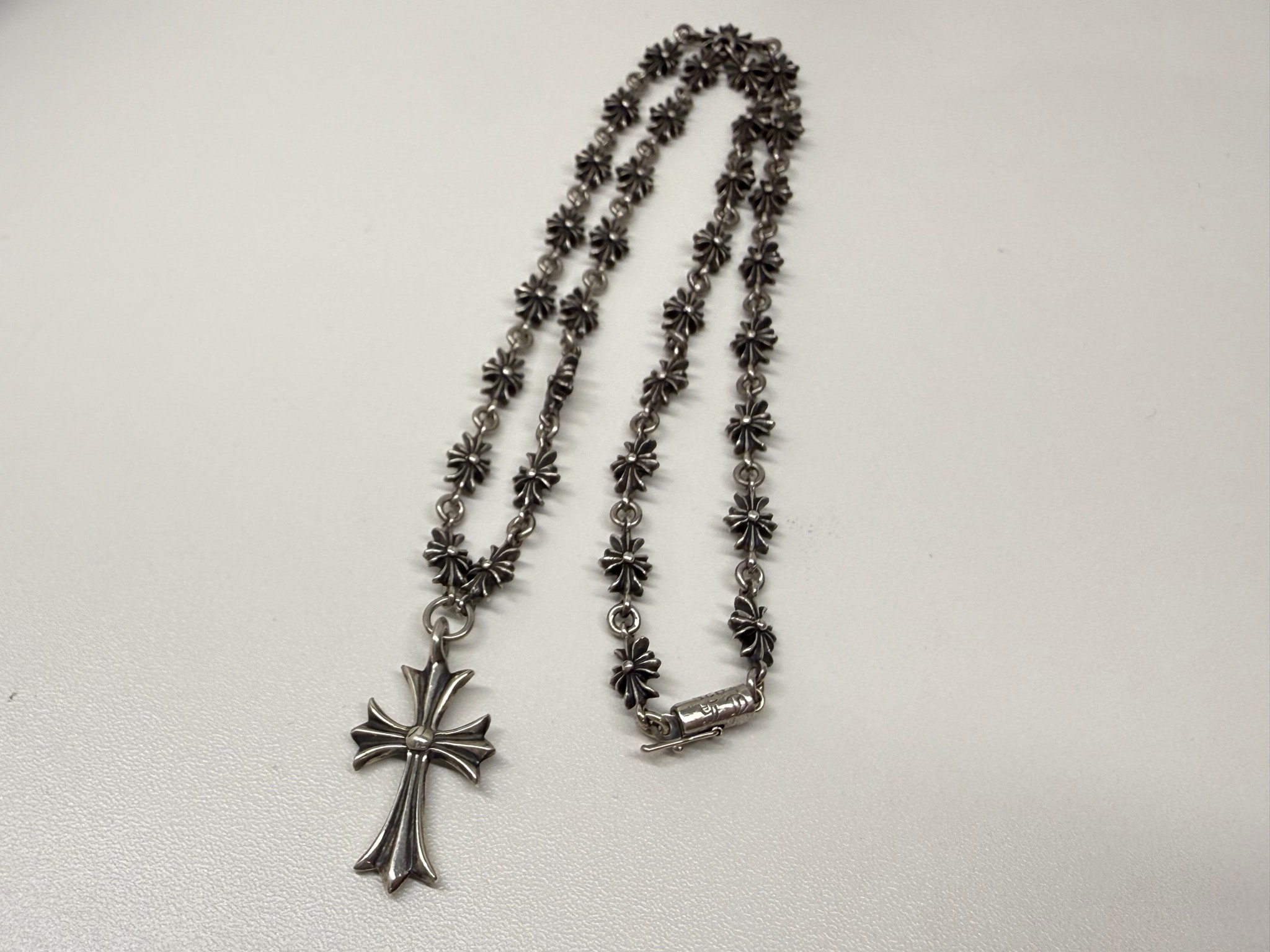 【正規品】CHROME HEARTS タイニーE CH PLSネックレス/タイニーCHクロス