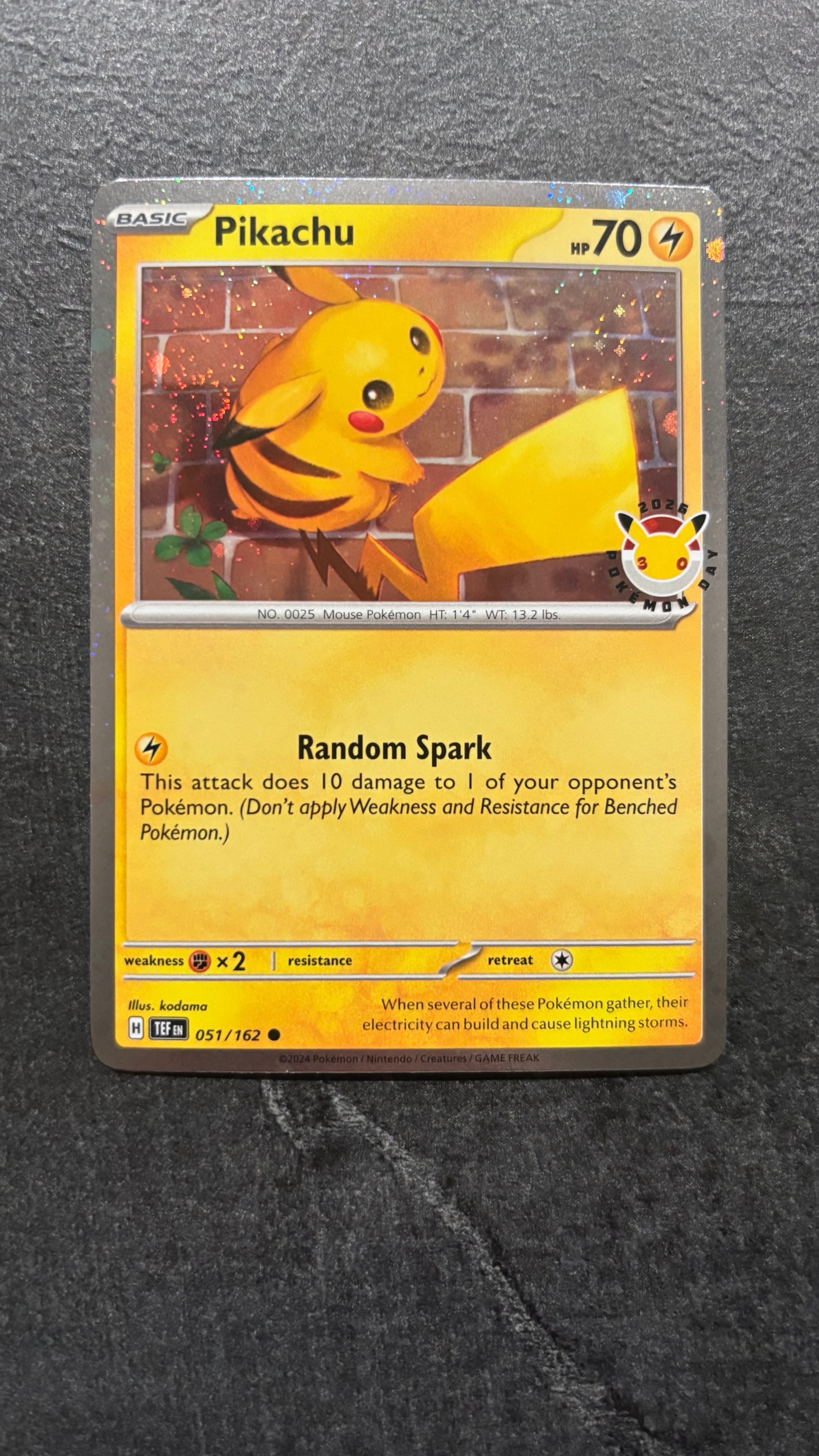 ピカチュウ C [TEF EN 051/162]【英語版】(メガエボリューション「ポケモンデイ 2026 コレクション」)