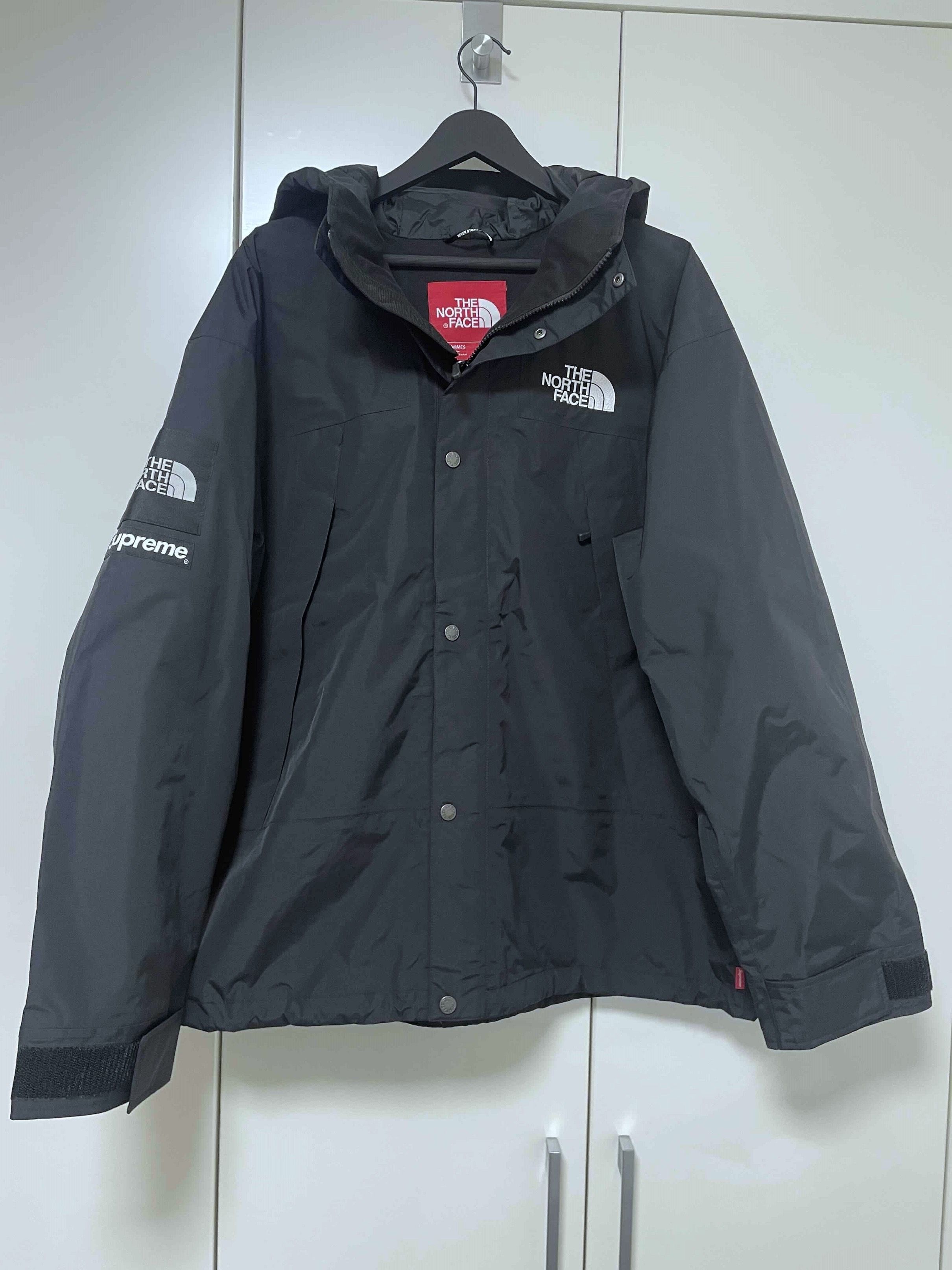 Supreme x The North Face Mountain Jacket "Black"