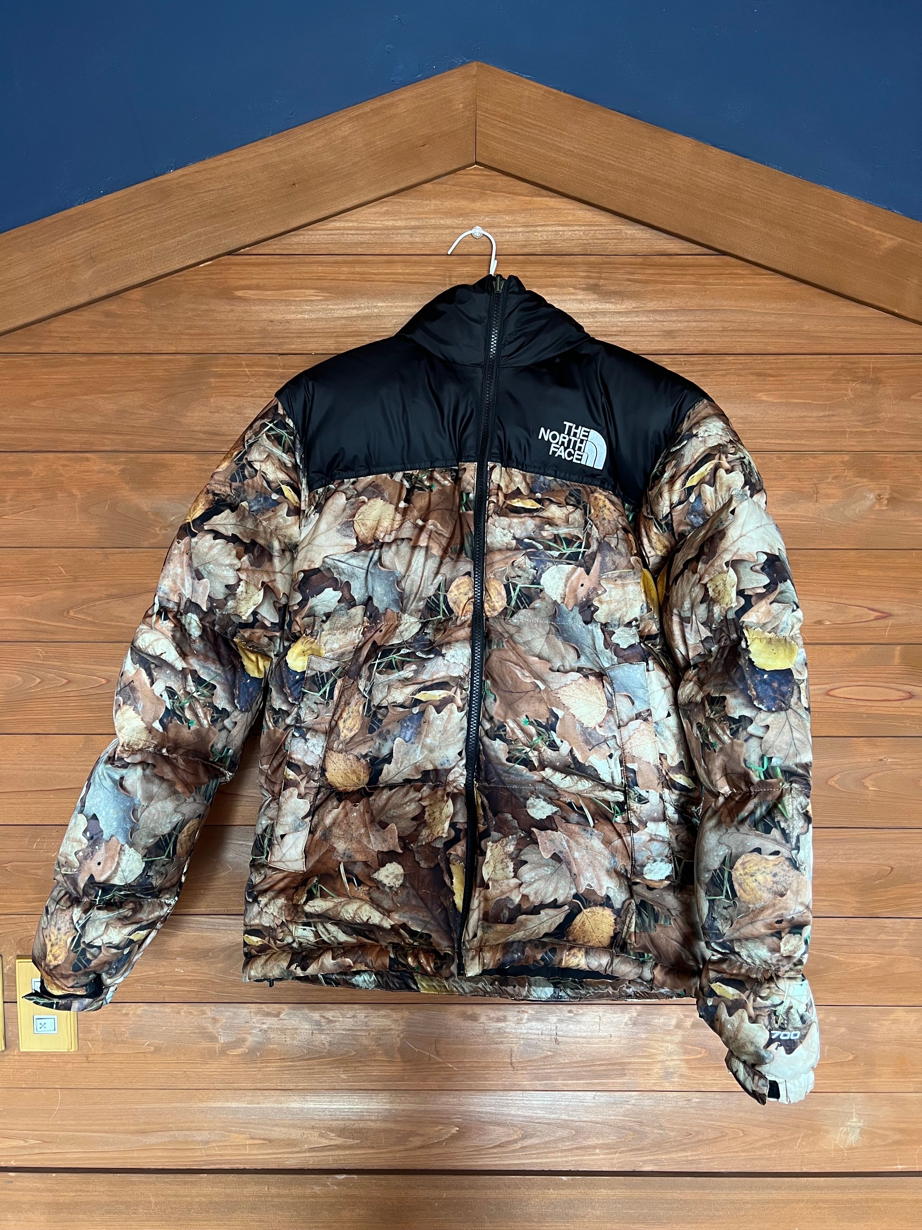 Supreme x The North Face Leaves Nuptse Jacket "Leaves"