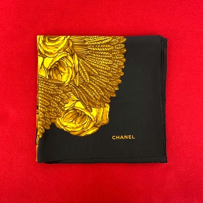 CHANEL シャネル タッセル 柄 シルク スカーフ ブラック
16768