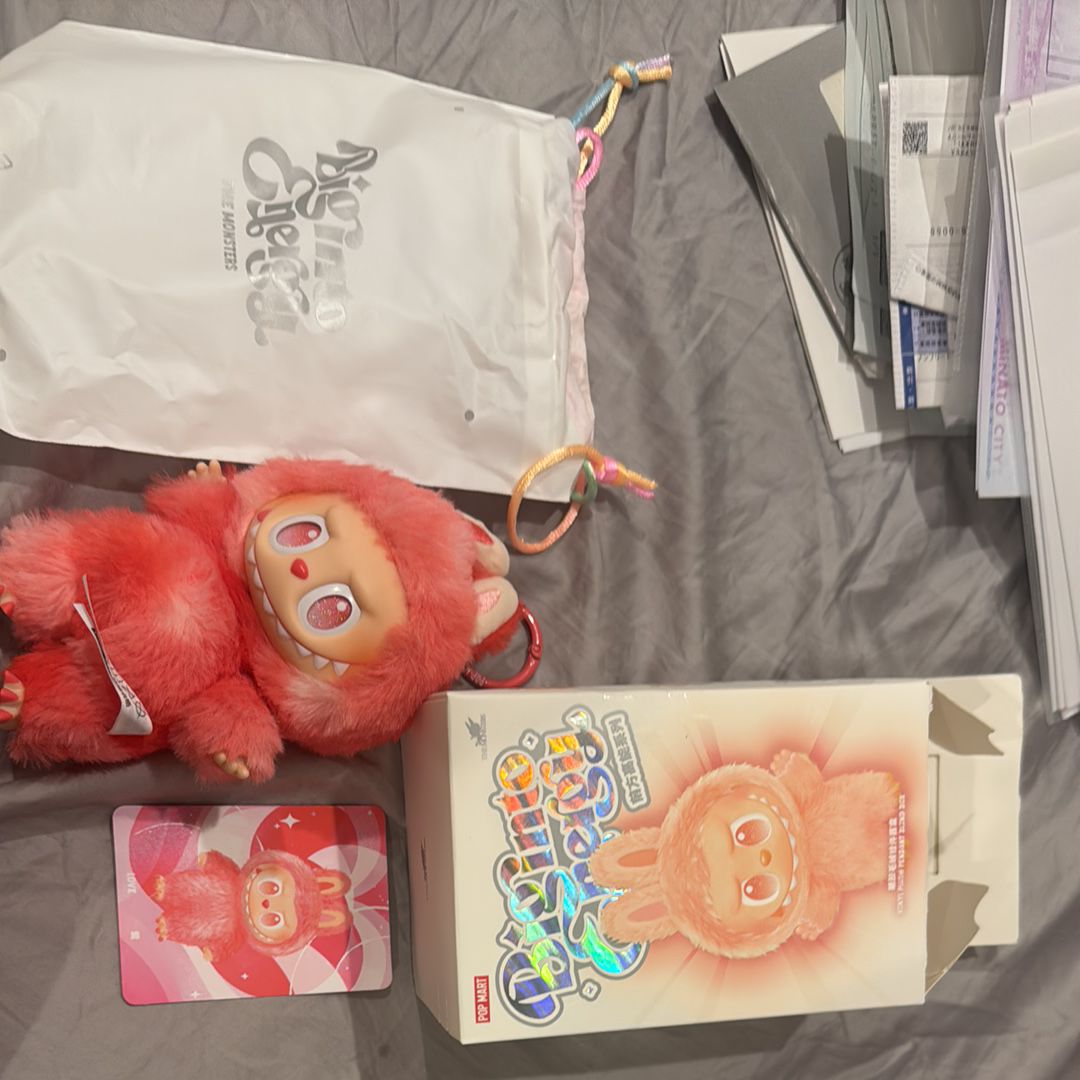 POP MART THE MONSTERS (LABUBU) Big into Energy Series Plush Pendant LOVE