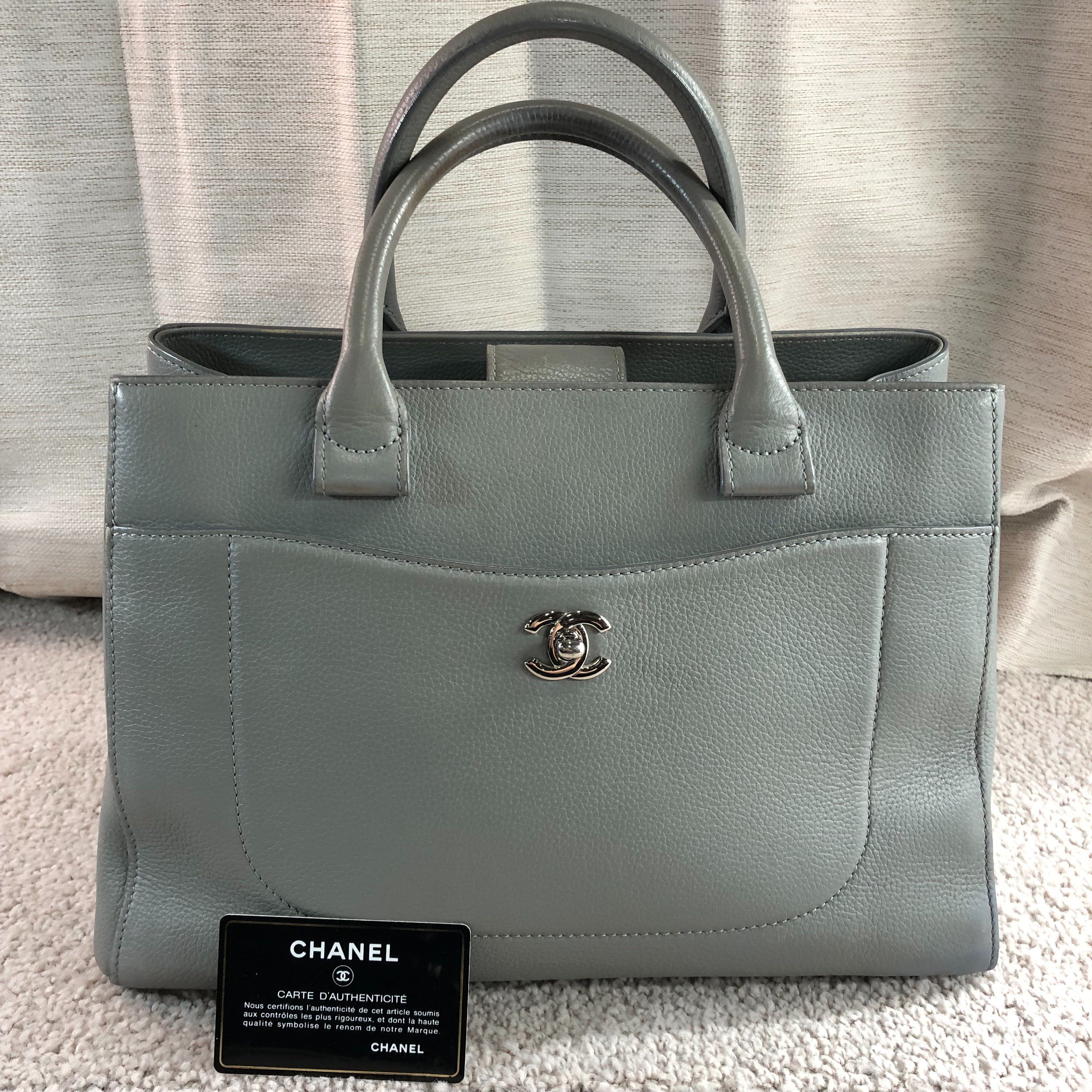 CHANEL Neo Executive Caviar Skin Hand Bag "Gray"