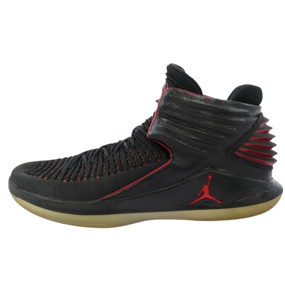 NIKE AIR JORDAN ナイキ ジョーダン スニーカー ah3348-001 AIR JORDAN XXXII PF BLACK UNIVERSITY RED JORDAN BRAND ジョーダンブランド スニーカー バスケシューズ 30cm【中古】