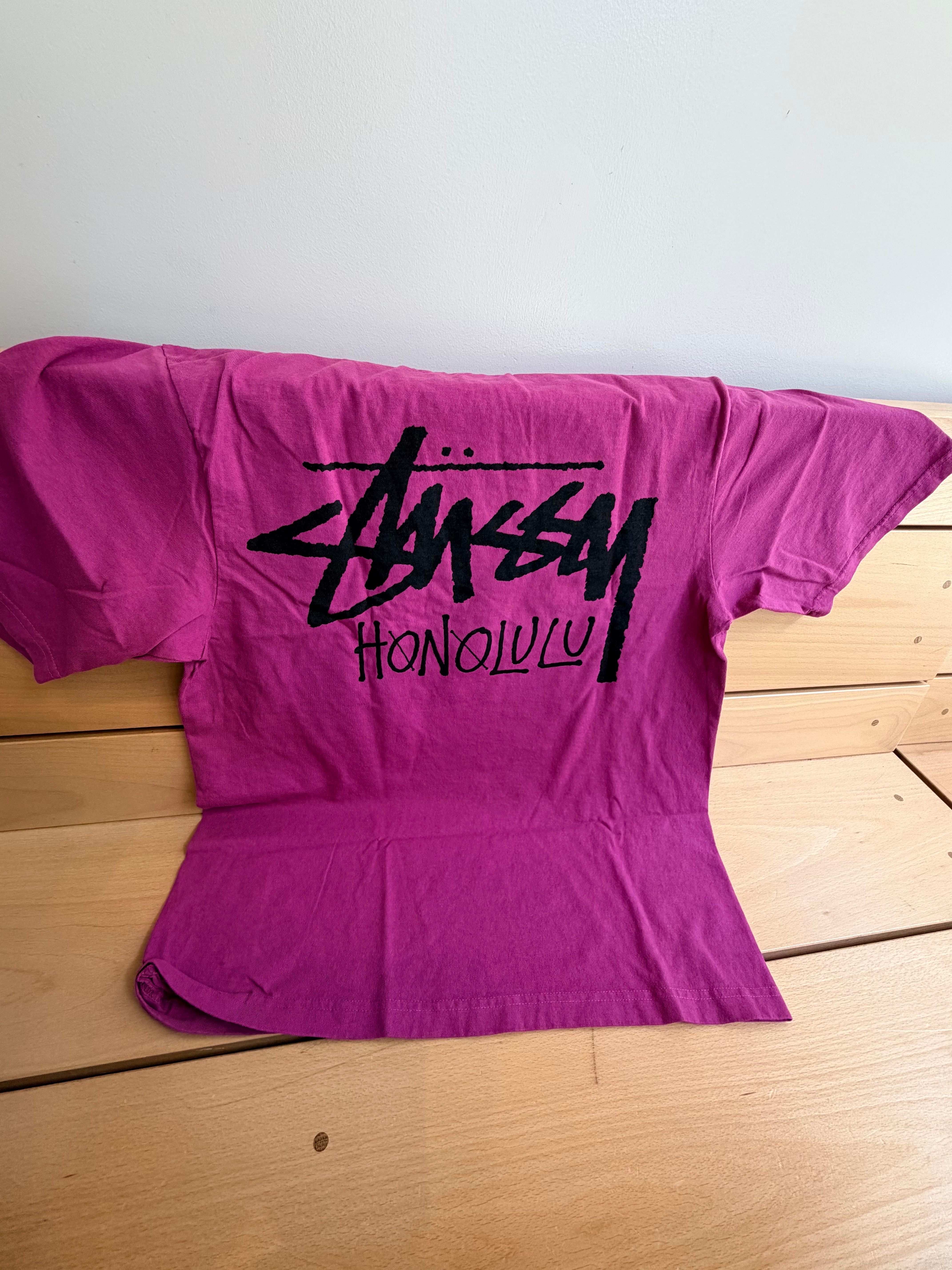 新品未使用【ハワイ限定】STUSSY ホノルル Tシャツ ピグメント ピンク L