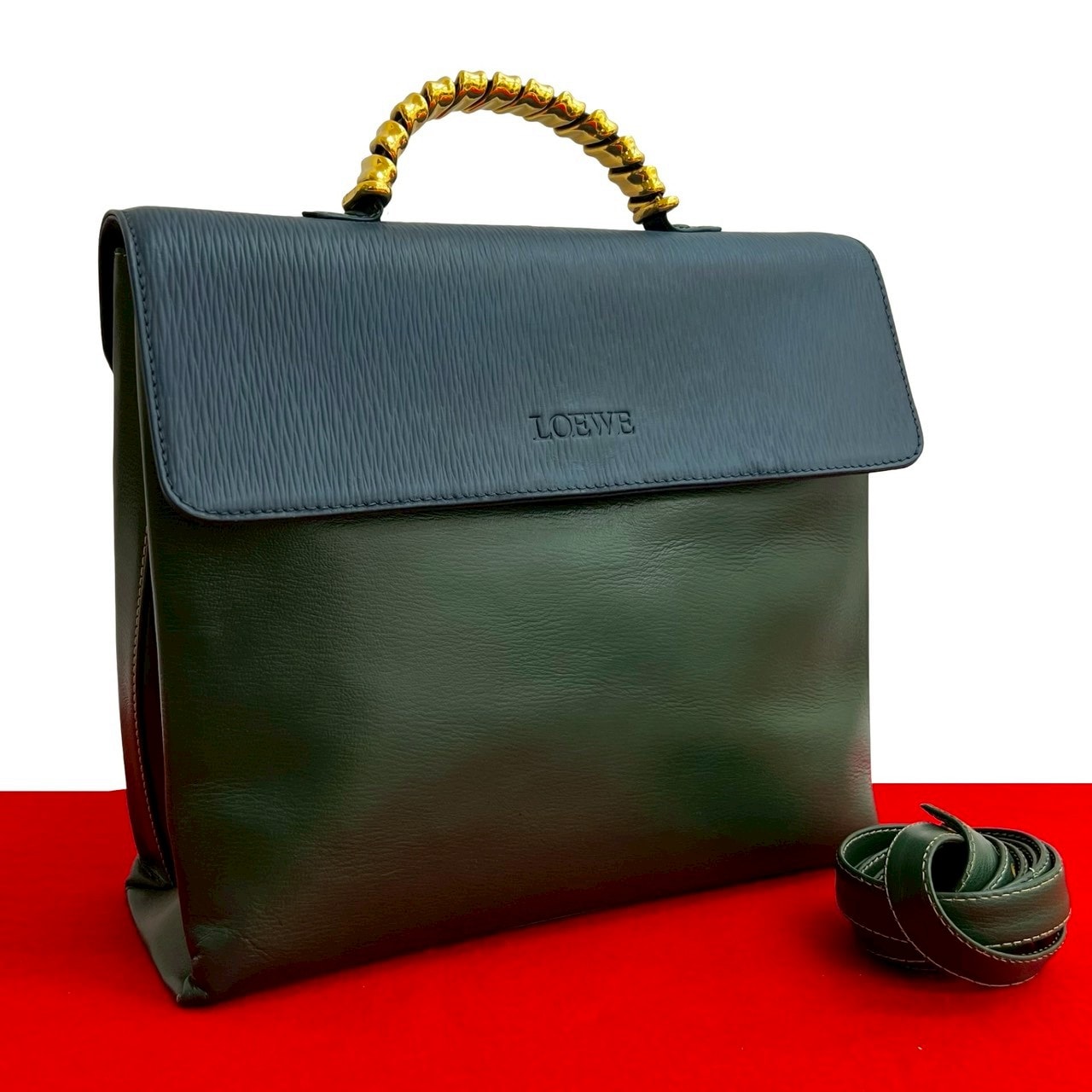 LOEWE ロエベ ベラスケス レザー ショルダーバッグ グリーン
 26934