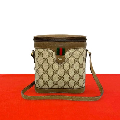 GUCCI グッチ シェリーライン GG ロゴ 金具 レザー PVC ショルダーバッグ ブラウン
08308