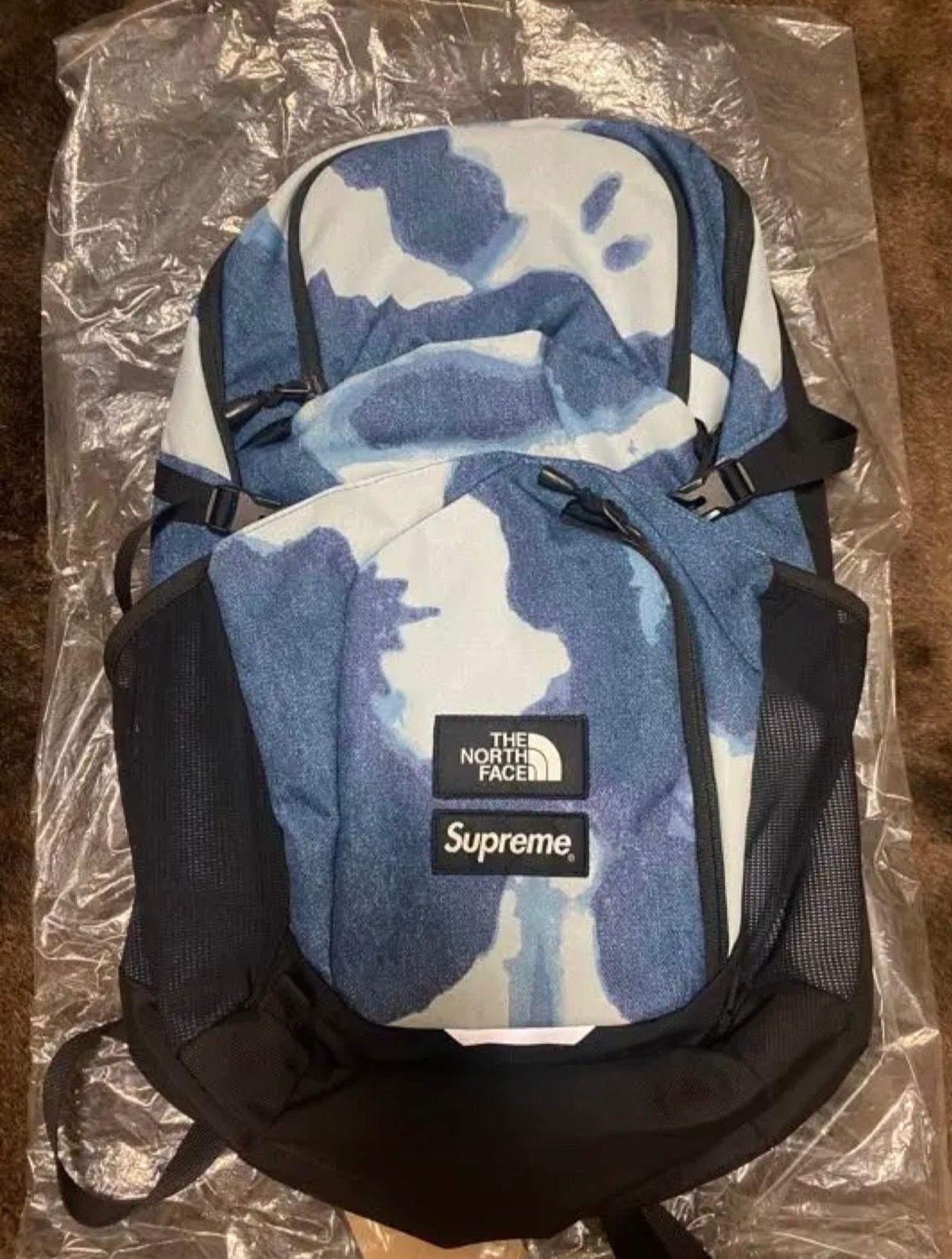 Supreme x The North Face Bleached Denim Print Pocono Backpack "Indigo"