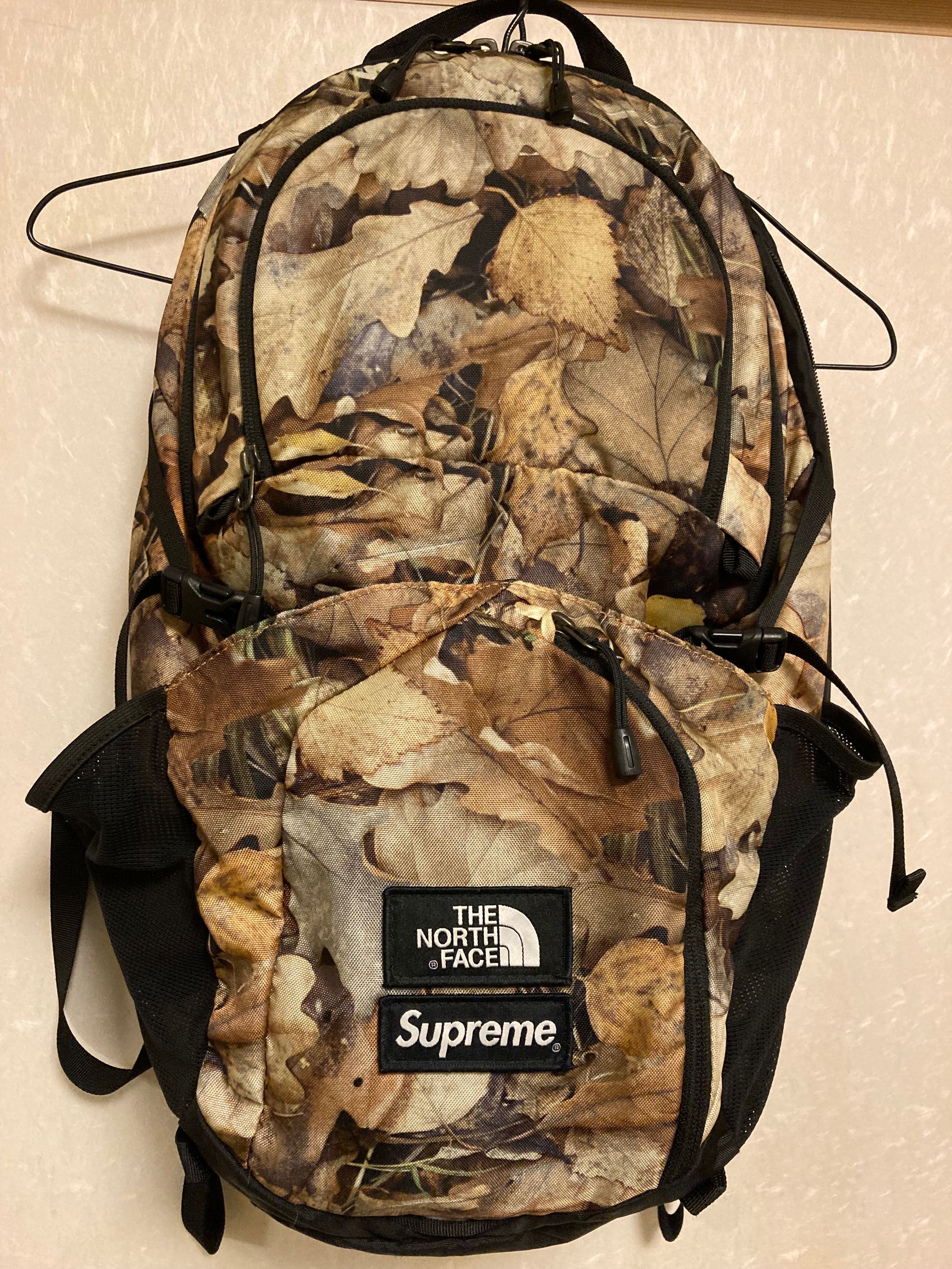 Supreme x The North Face Pocono Backpack "Leaves"
