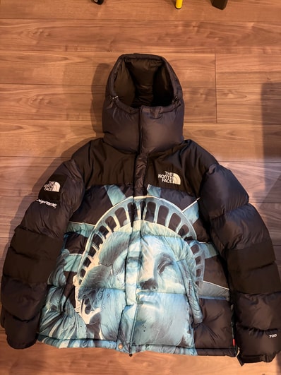 Supreme x The North Face Statue of Liberty Baltoro Jacket "Black"