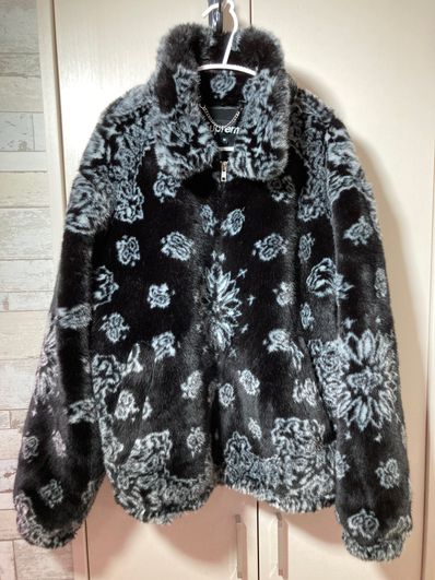 Supreme Bandana Faux Fur Bomber Jacket "Black"