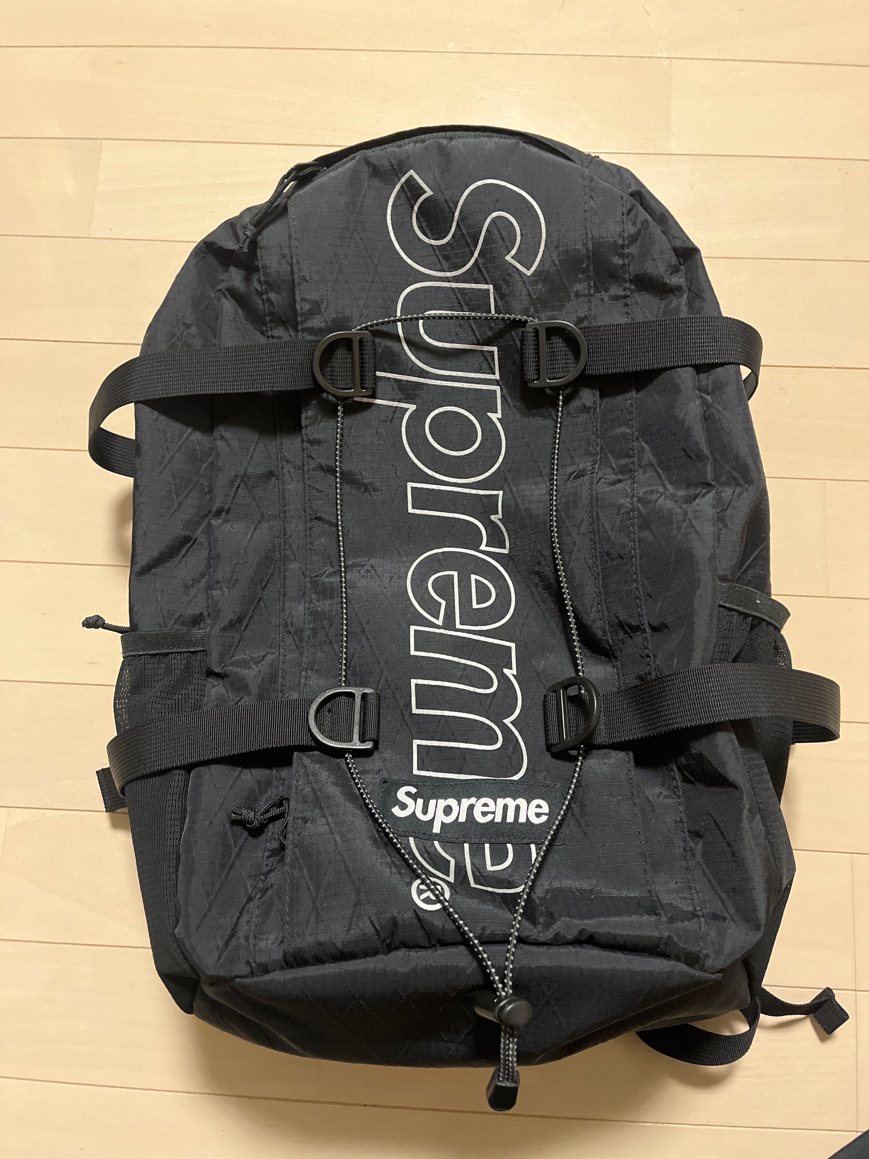 Supreme 18FW Backpack "Black"