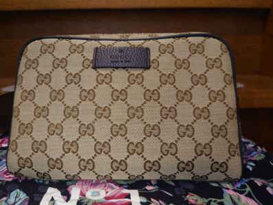 GUCCI GG Canvas Body Bag "Brown"