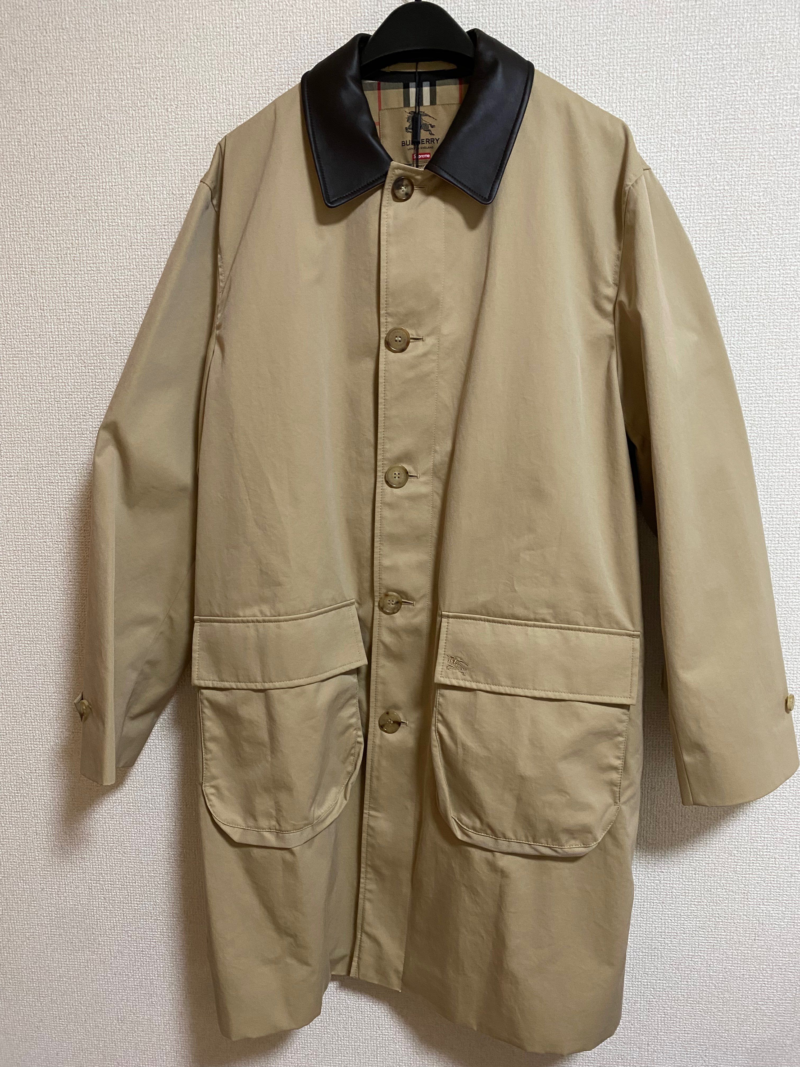 Supreme / Burberry Leather Collar Trench "Beige"
