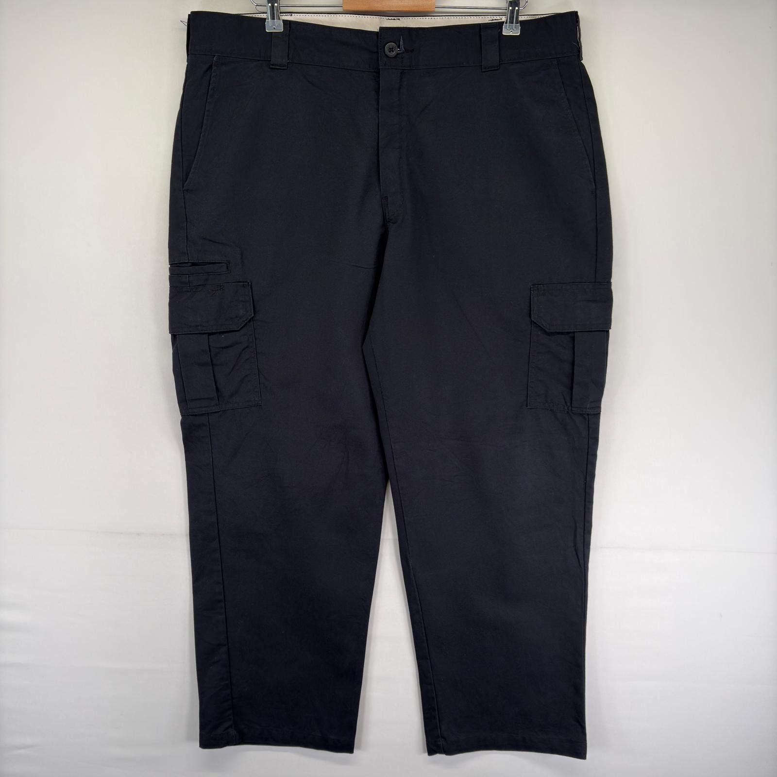 古着 ディッキーズ Dickies パンツ ワーク ジッパーフライ ワンポイントロゴ 大きいサイズ カーゴパンツ W40 L32  ブラック系 メンズ