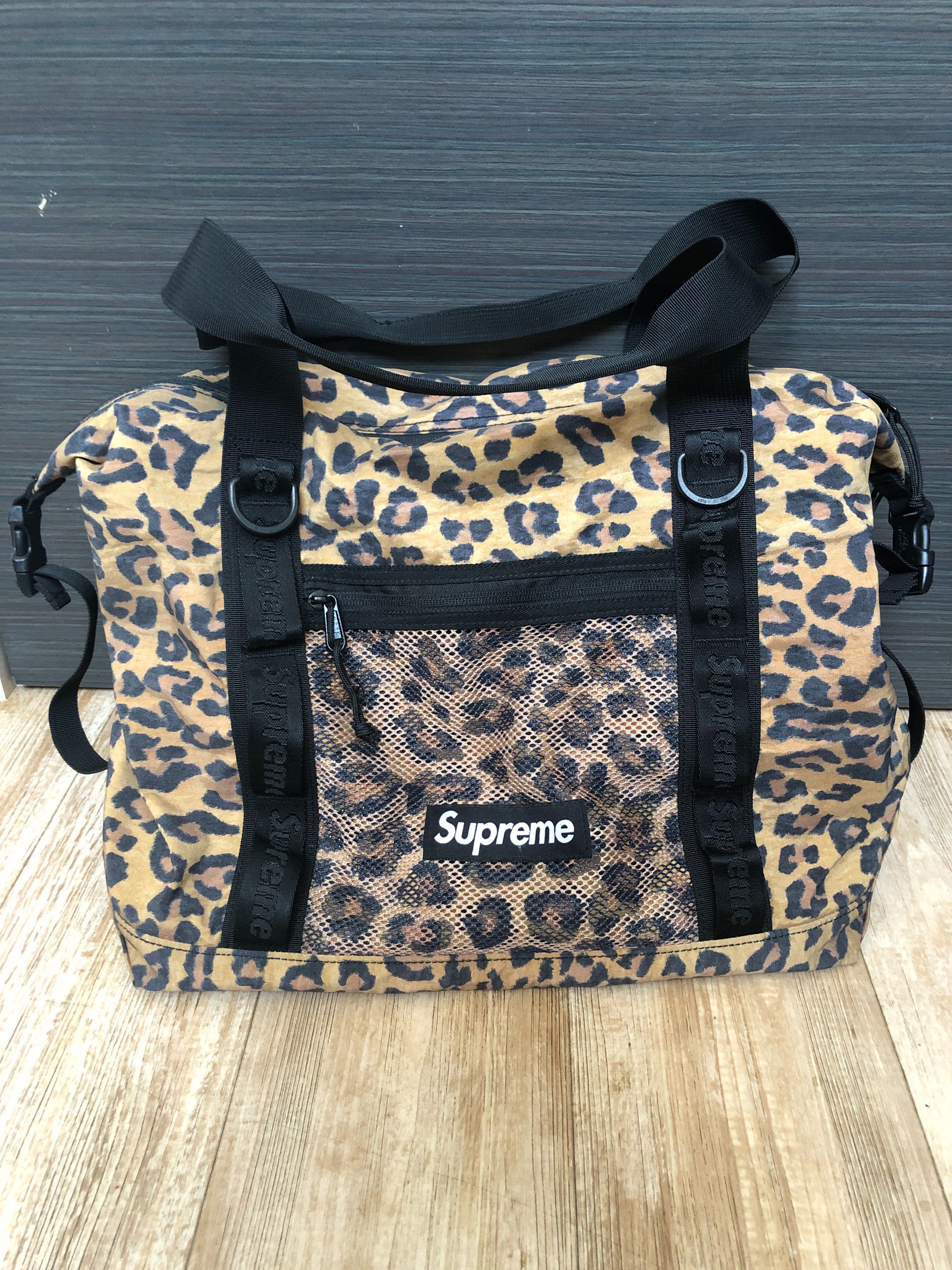 Supreme Zip Tote 25L "Leopard" (20FW)