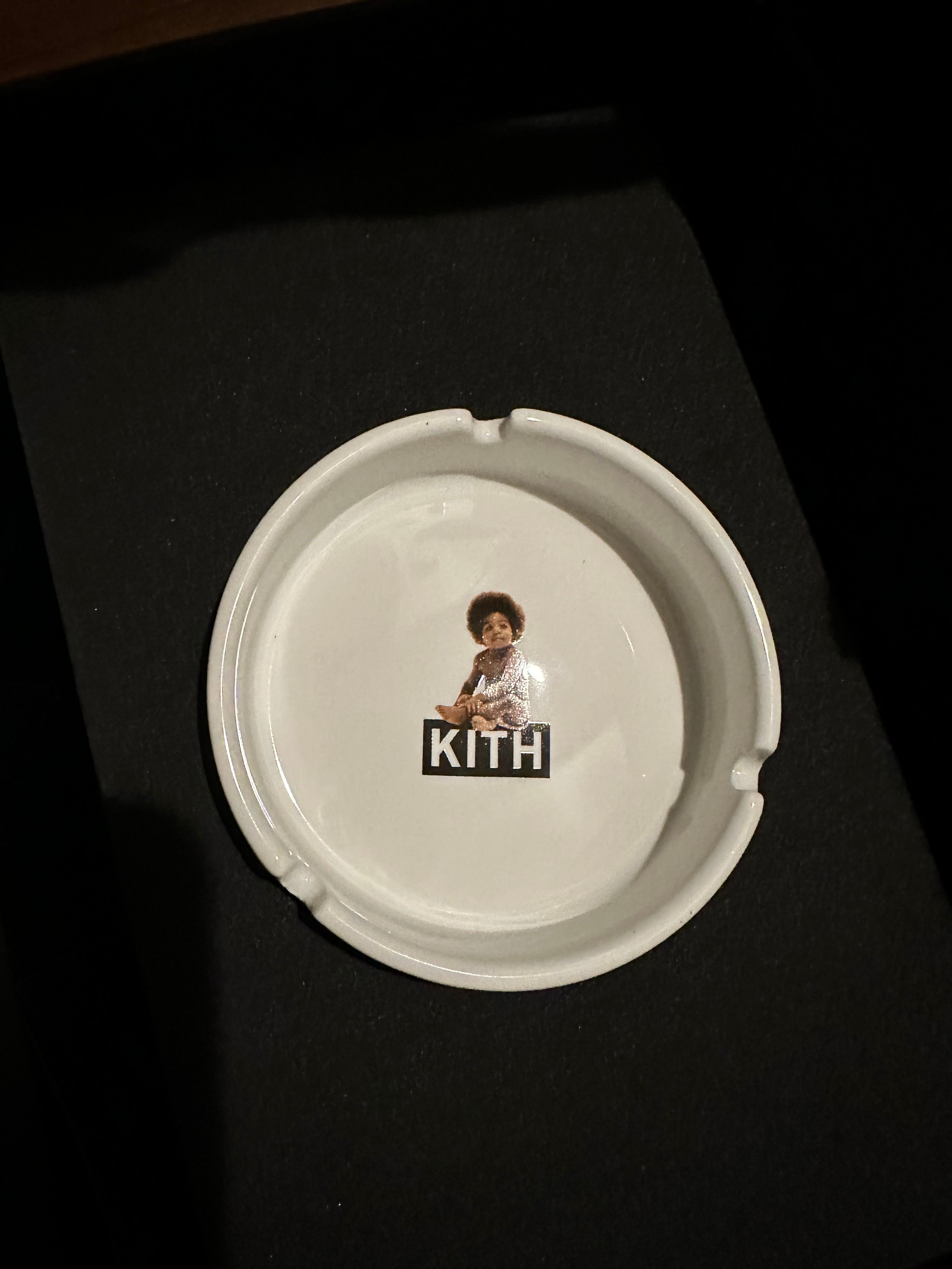 kith biggie ready to die ash tray