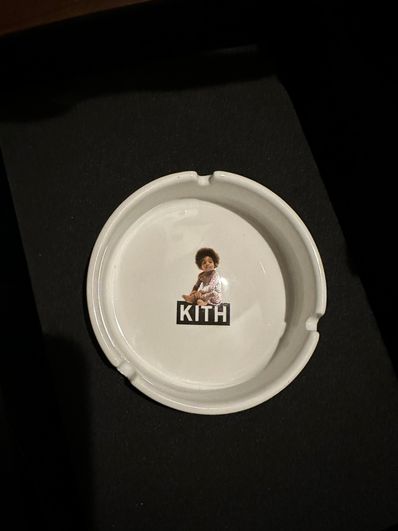 kith biggie ready to die ash tray