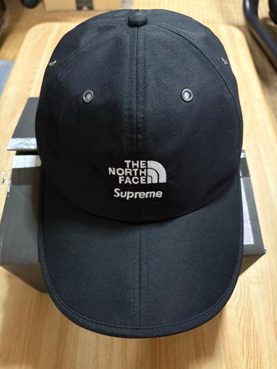 Supreme x The North Face Split 6-Panel "Black"