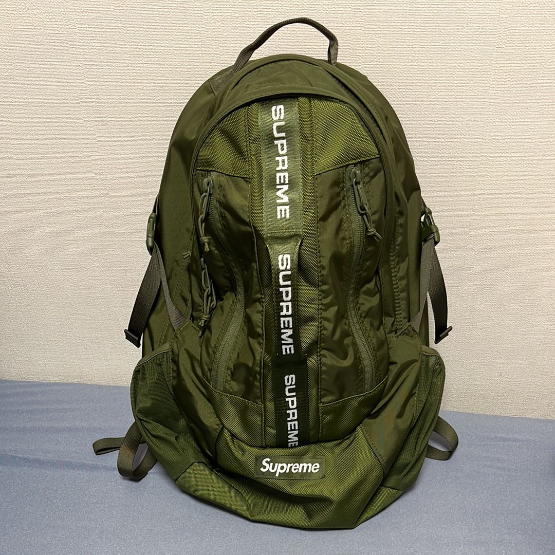 Supreme FW22 Backpack "Olive"