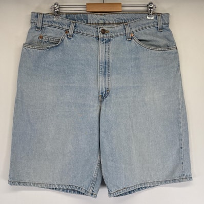 古着 90's/90年代 リーバイス Levi's USA製 ショートパンツ 560 デニム 白タブ バギー 半ズボン ハーフパンツ 短パン w38 L11 ブルー メンズ