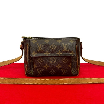 LOUIS VUITTON ルイヴィトン ヴィヴァシテ PM モノグラム レザー PVC ショルダーバッグ ブラウン
28520