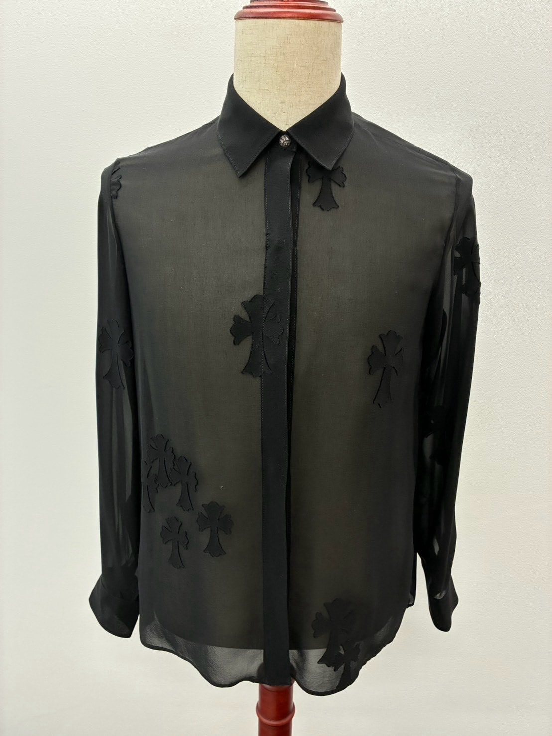 【Chrome Hearts】「SOFT FOCUS」ソフトフォーカス ボタンアップシャツ - ブラック