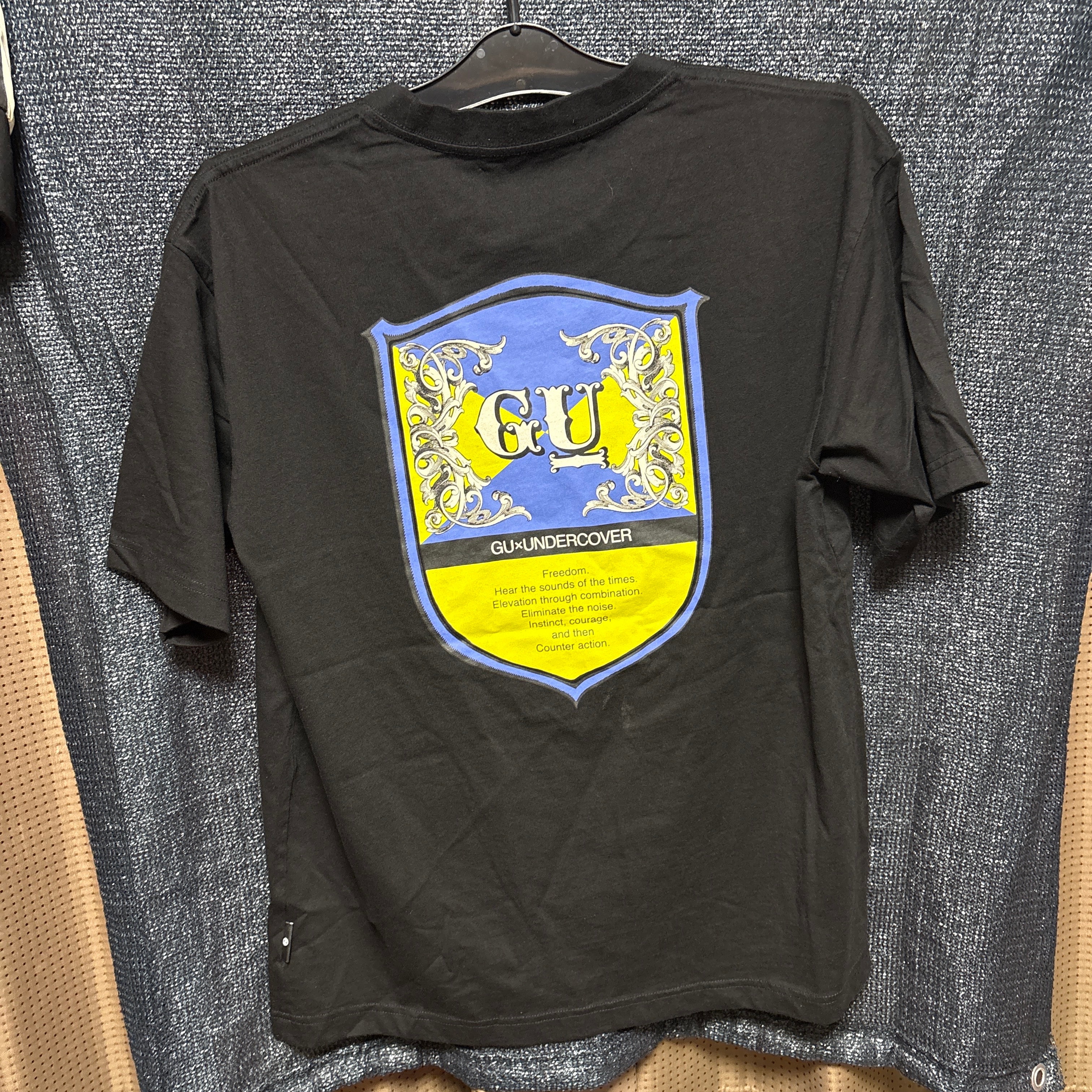 GU×UNDERCOVER ビッググラフィックTシャツ