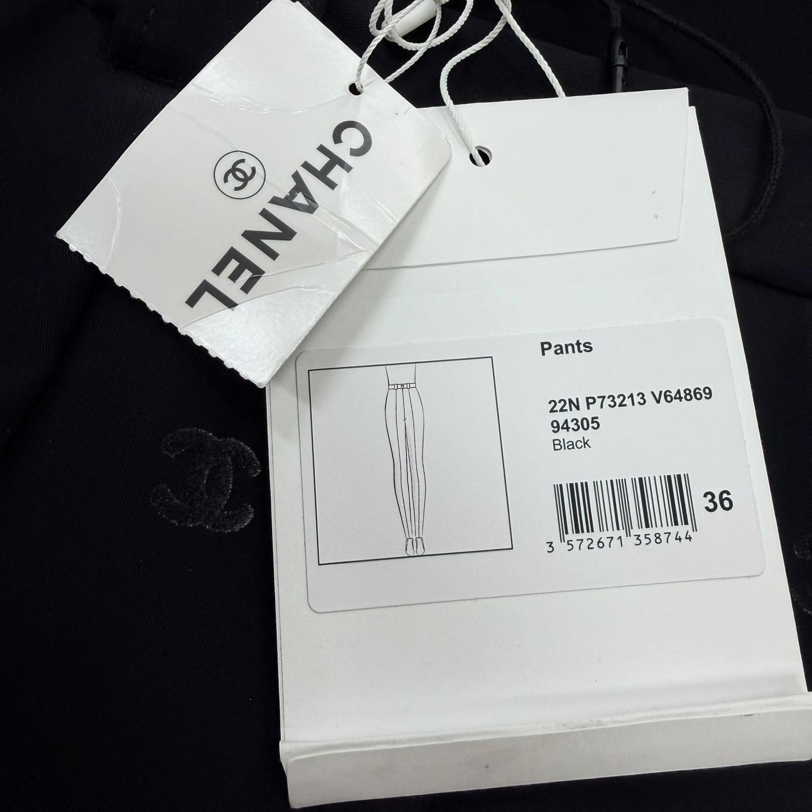 A+ (新品・未使用(ワケあり))】未使用品 シャネル パンツ ブラック 36