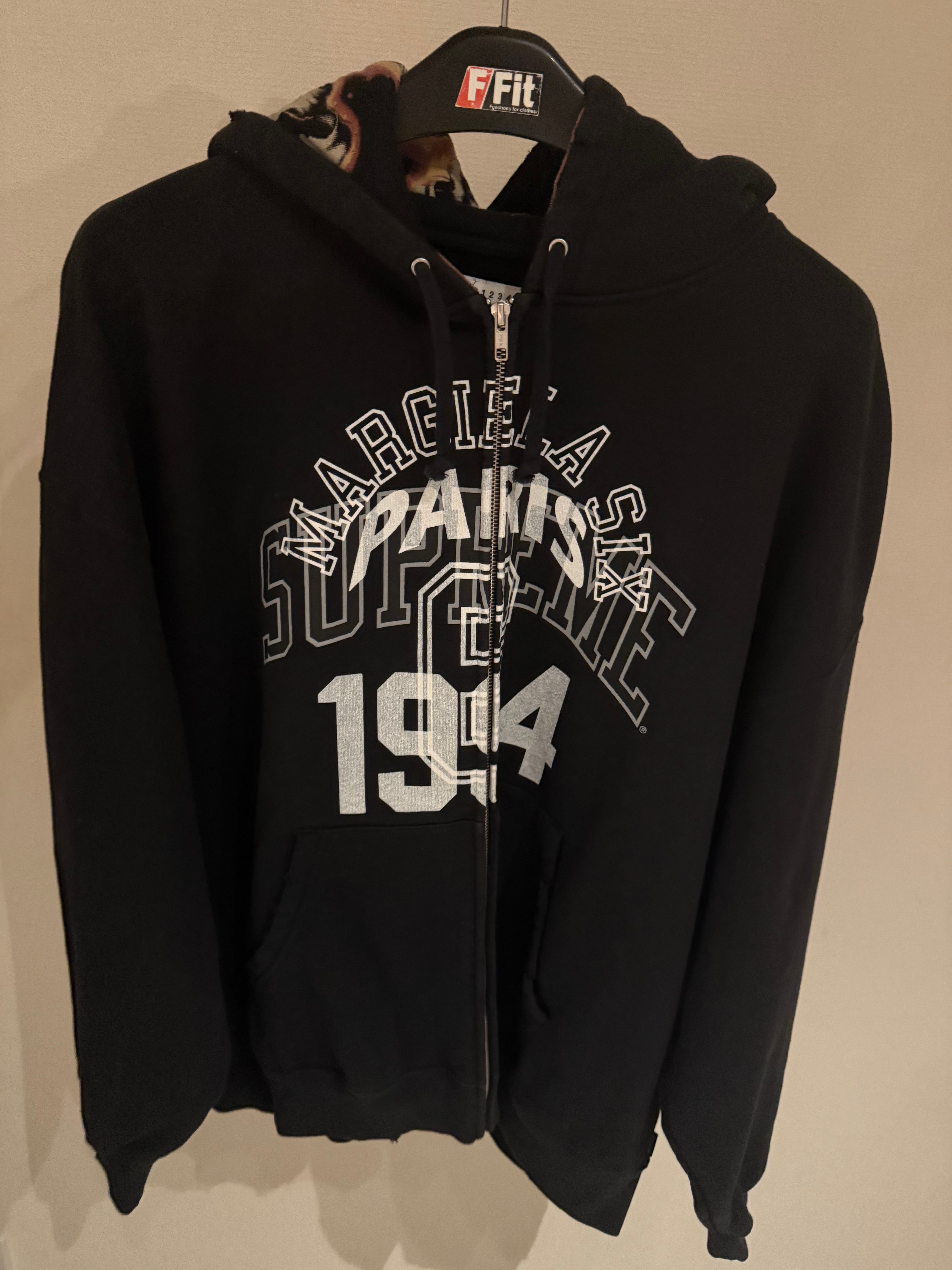 Supreme x MM6 Maison Margiela Zip Up Hooded Sweatshirt "Black"