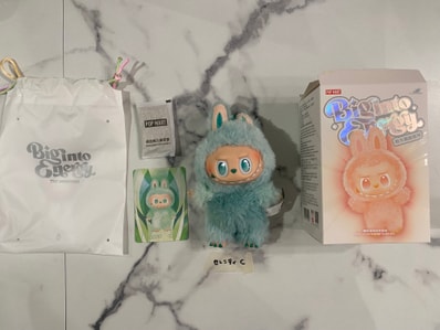 POP MART THE MONSTERS (LABUBU) Big into Energy Series Plush Pendant SERENITY