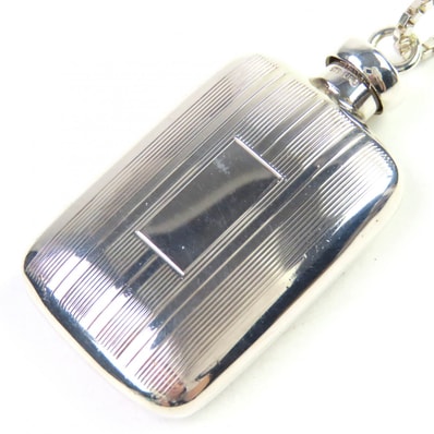 良品 ティファニー
ネックレス シルバー レディース