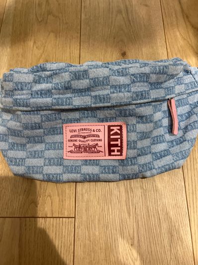 Kith x LEVI'S Salt Bleach AOP Crossbody Bag "Light Blue"