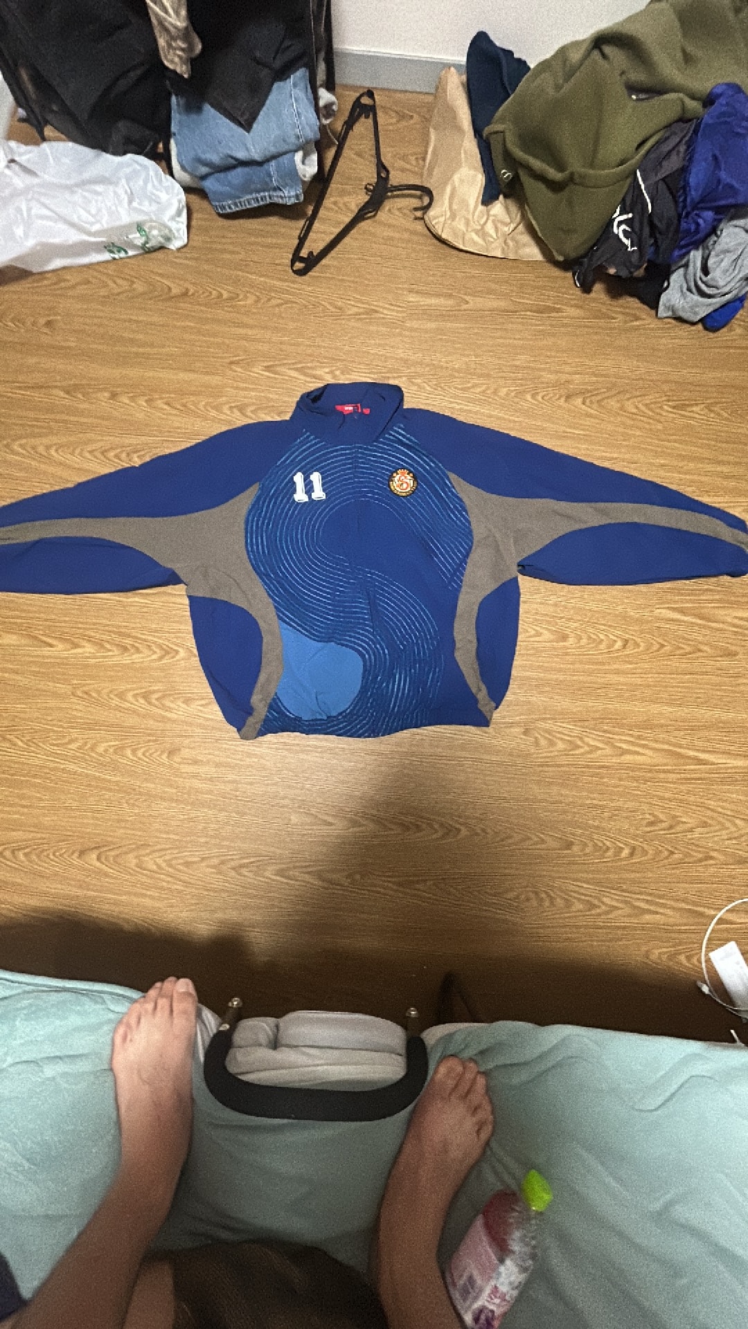 Supreme S Logo Track Jacket "Navy"