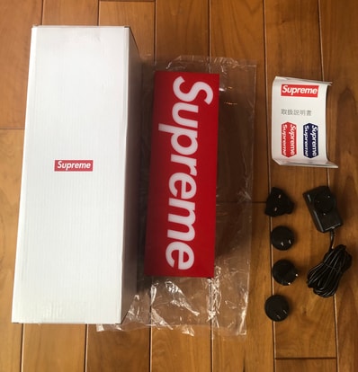 Supreme Box Logo Lamp "Red"