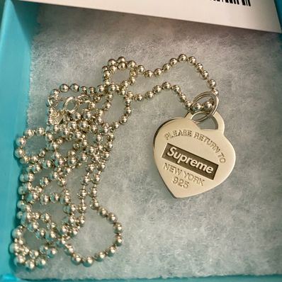 Supreme / Tiffany & Co. Return to Tiffany Heart Tag Pendant "Silver"