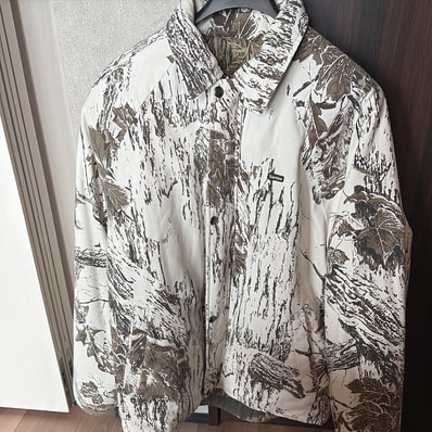 Supreme RealTree Reversible Quilted Work Jacket "Snow Camo"