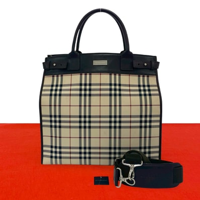 BURBERRY バーバリー ノバチェック 柄 ロゴ 金具 キャンバス レザー ショルダーバッグ ブラウン
30760