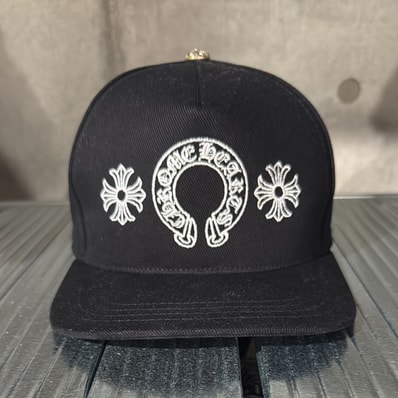 Chrome Hearts Baseball Cap Horseshoe & Cross "Black/White"