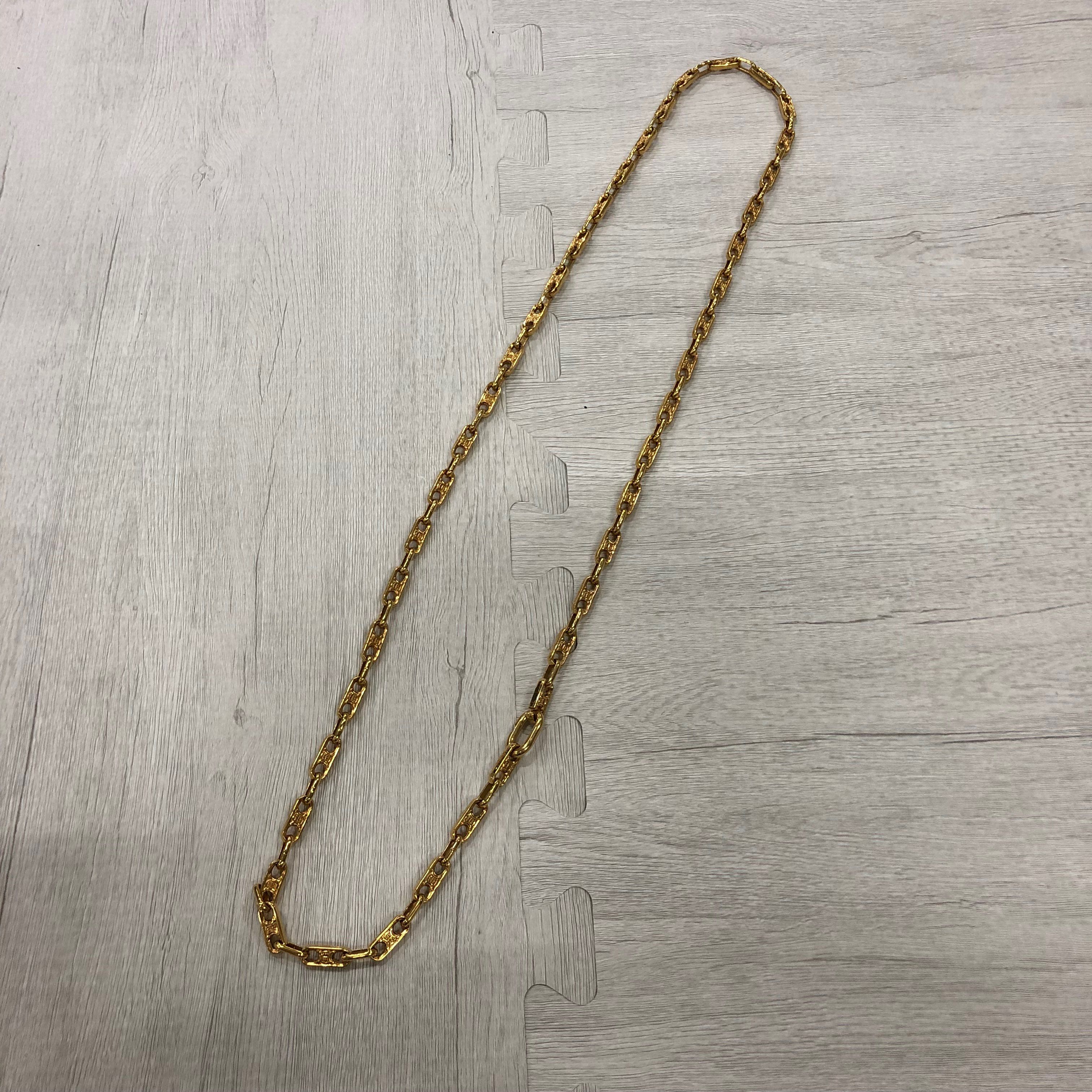 セリーヌ ゴールド ネックレス