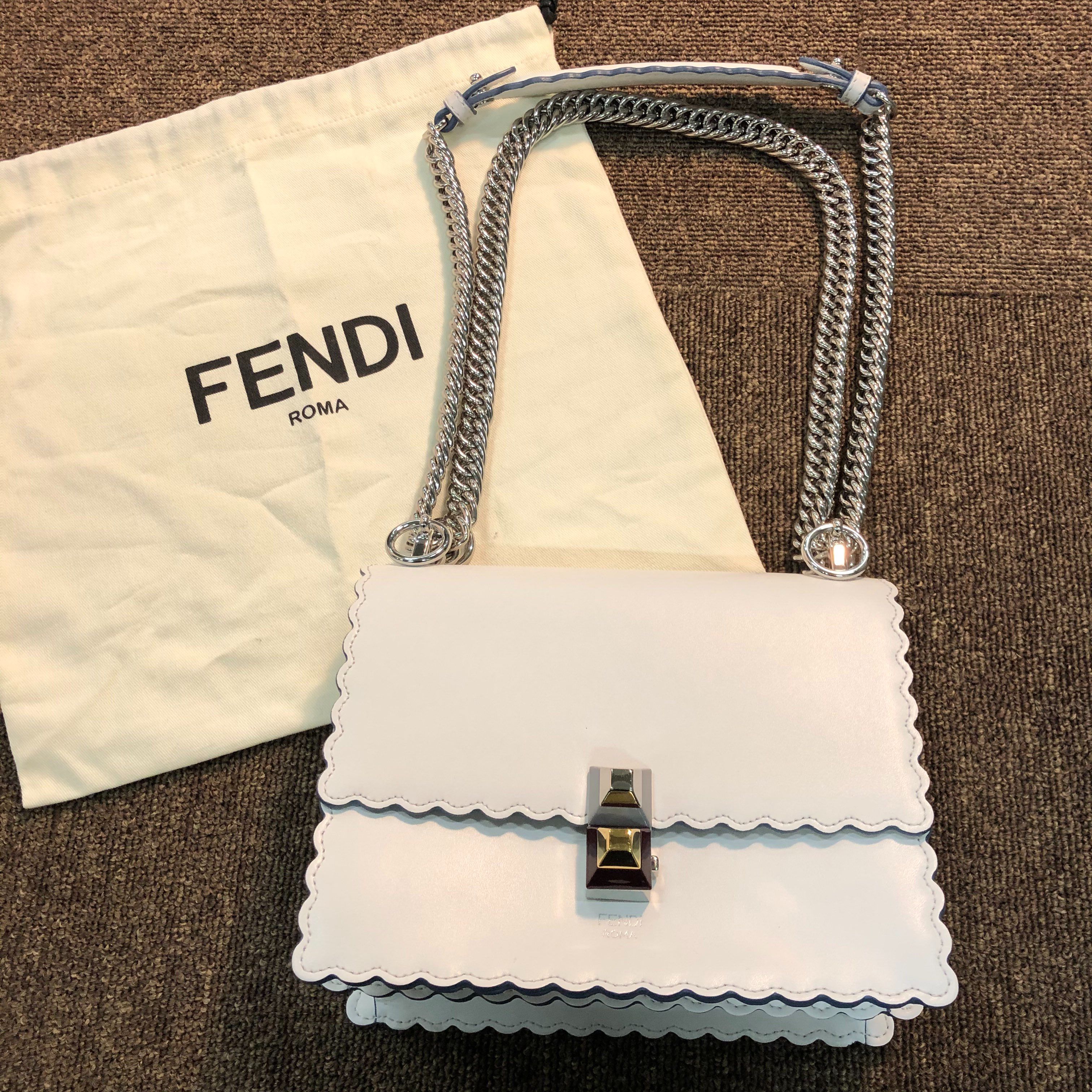 FENDI KAN I Leather Handle Bag "White"